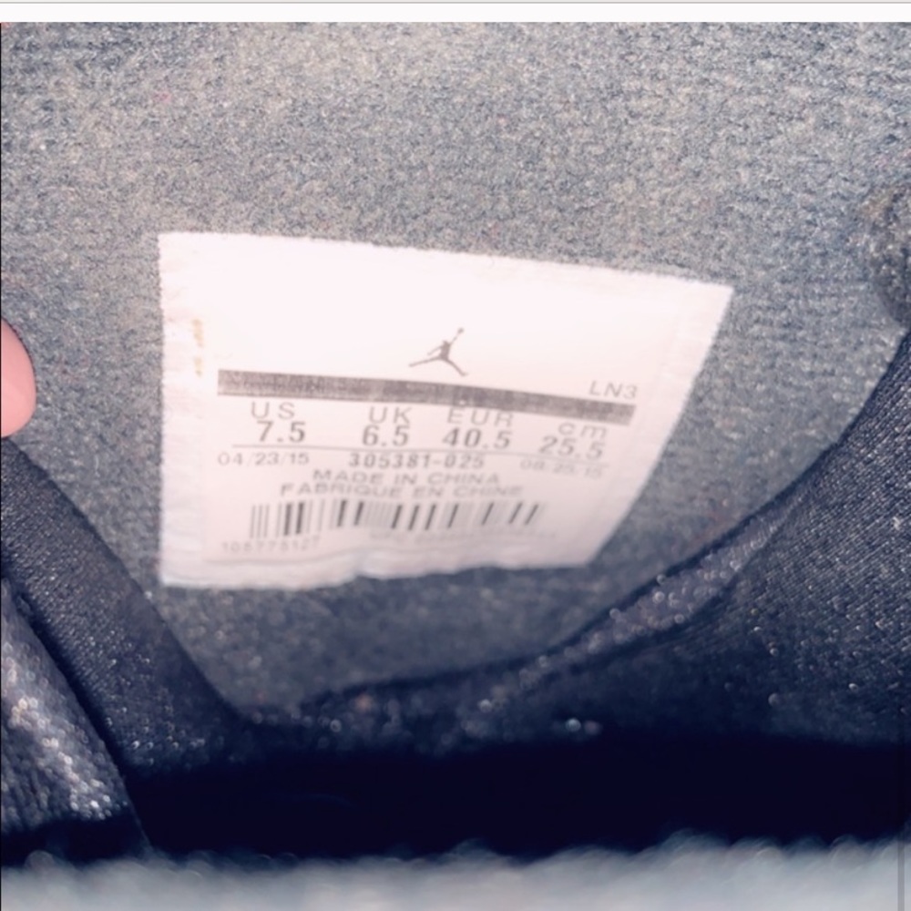 Men’s size 7.5 women’s size 8.5-9 Jordan 8 aqua